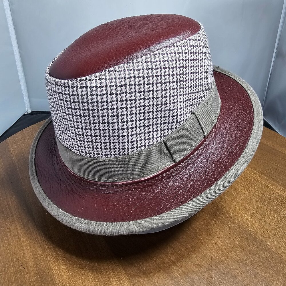 Eco Soho Leather / Fabric Fedora American Hat Makers Burgundy Medium 7 1/8 RARE